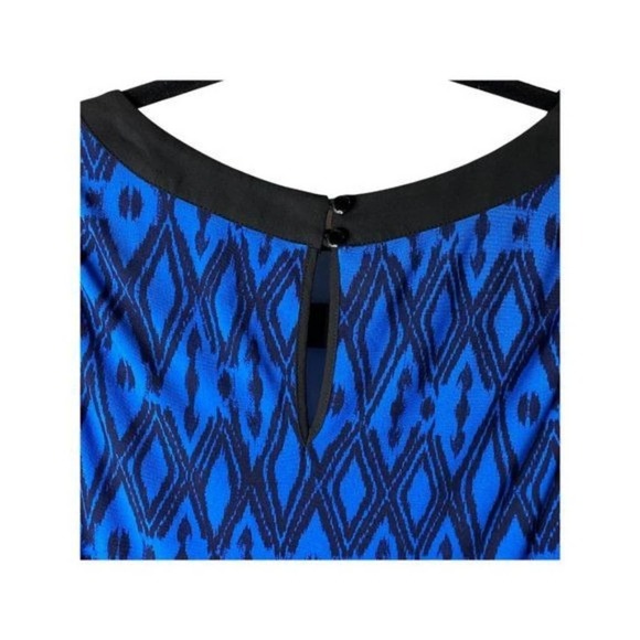 Lane Bryant Black and Blue  Print blouse  22/24 - Picture 3 of 5